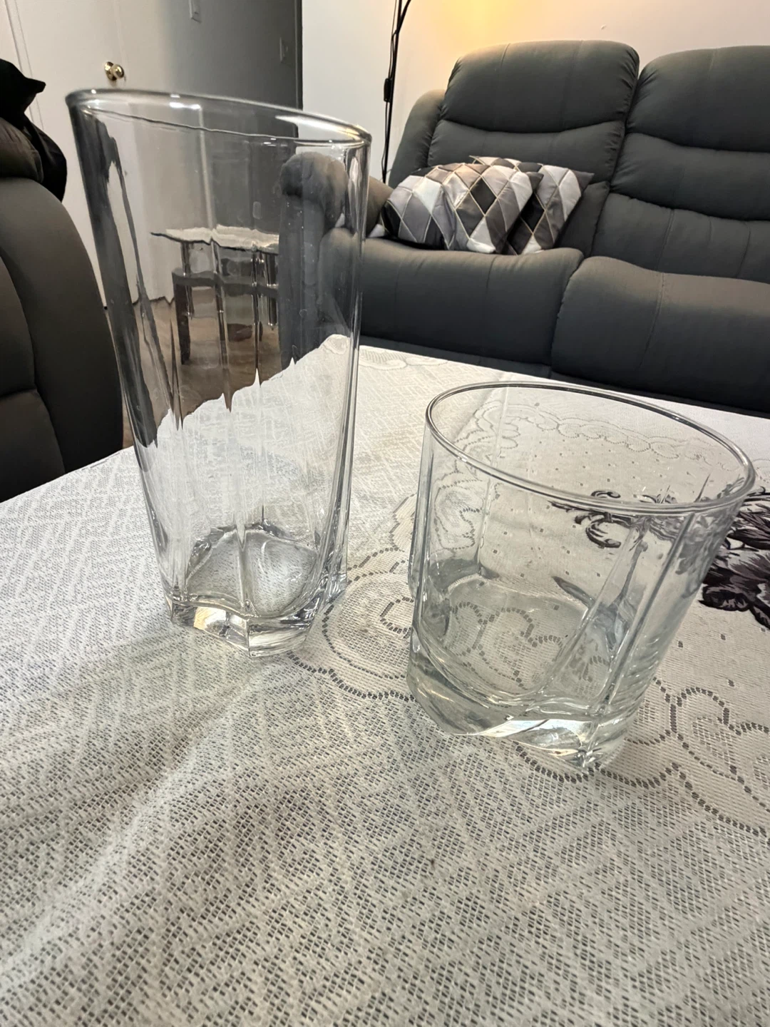 Set of 4 Assorted Mugs and Glasses - photo 2