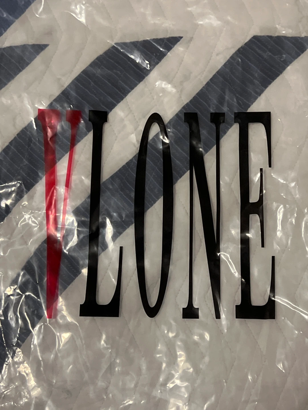 Vlone shirt - photo 2