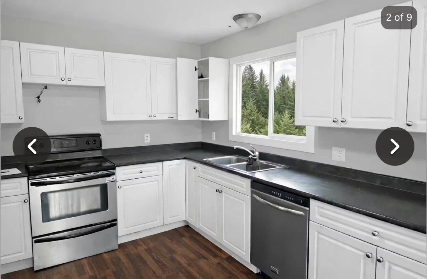 Kitchen appliances and bathroom fixtures