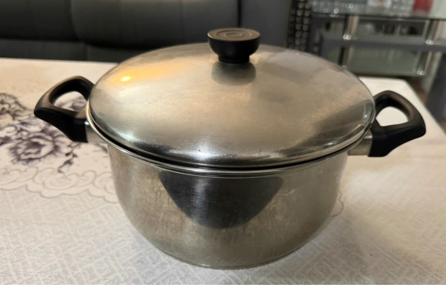 Stainless Steel Pot with Lid