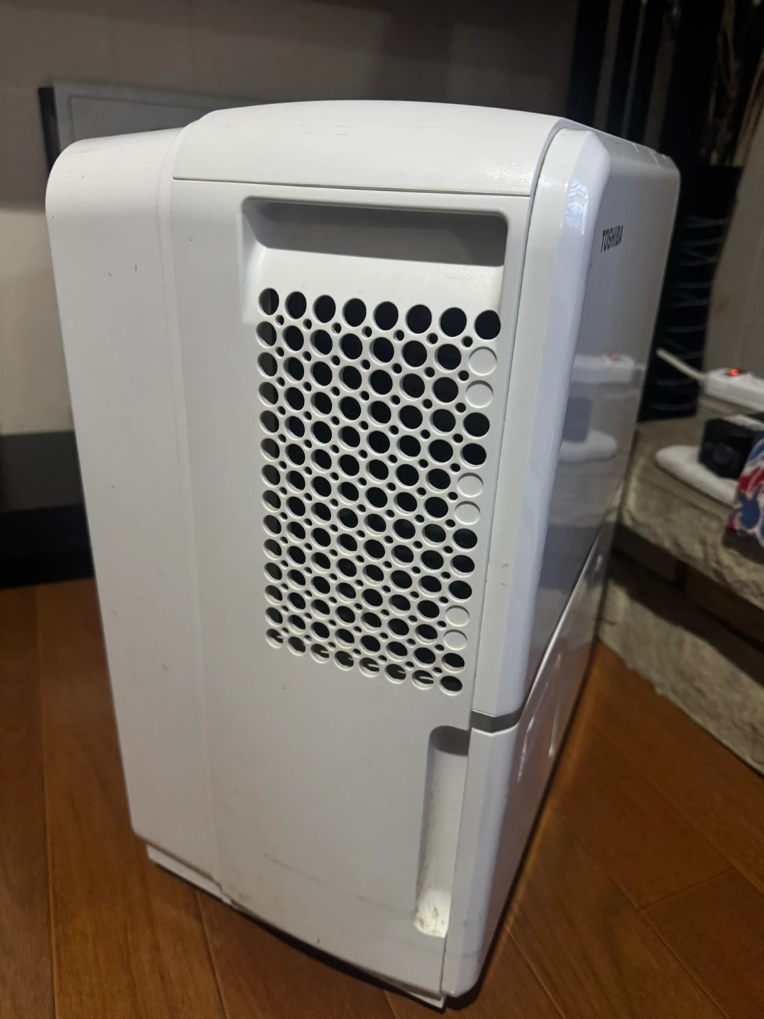 Toshiba Dehumidifier - photo 2