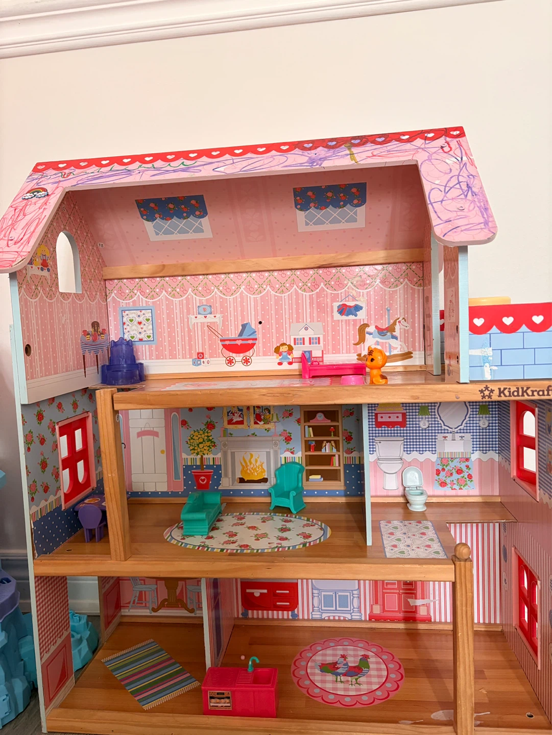 Dollhouse with Furniture