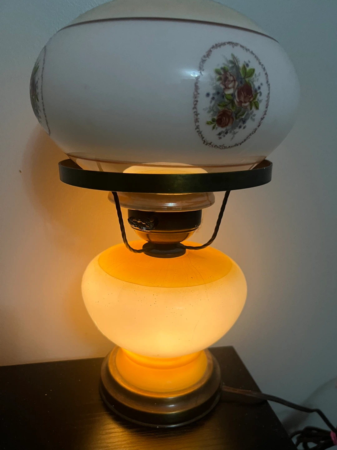 Vintage Rose Floral Table Lamp - photo 2