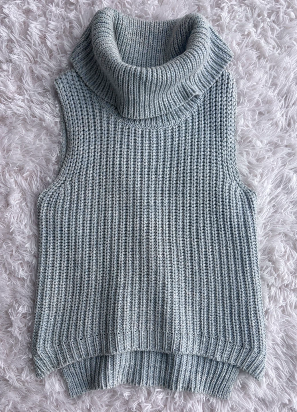 Light blue Sleeveless Turtleneck knit