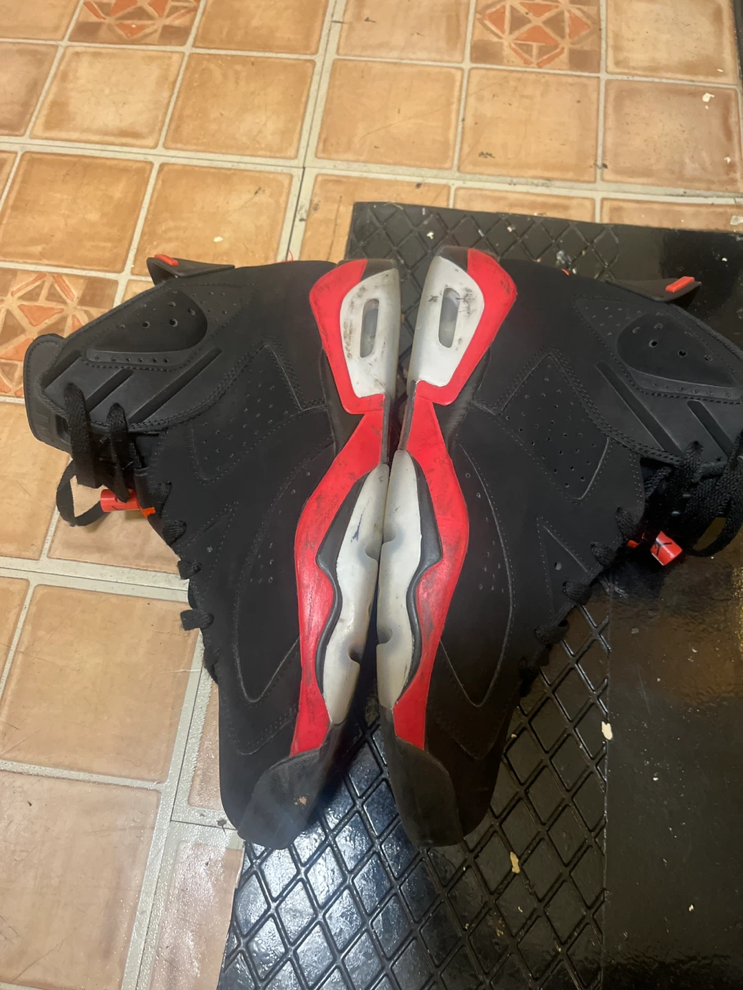 Air Jordan 6 Retro Men's Shoes Black Red - photo 3