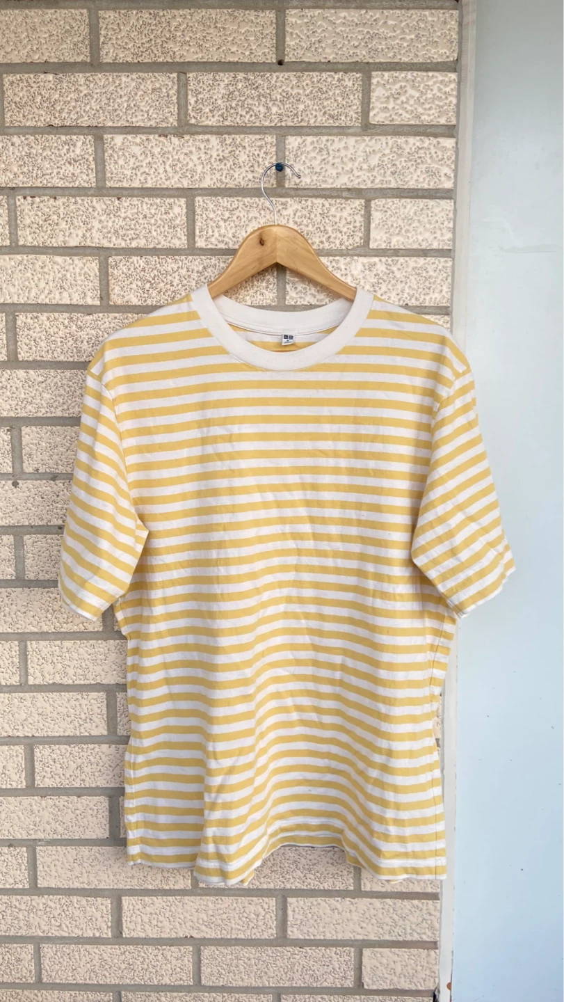 UNIQLO Striped T-Shirt Yellow White XL