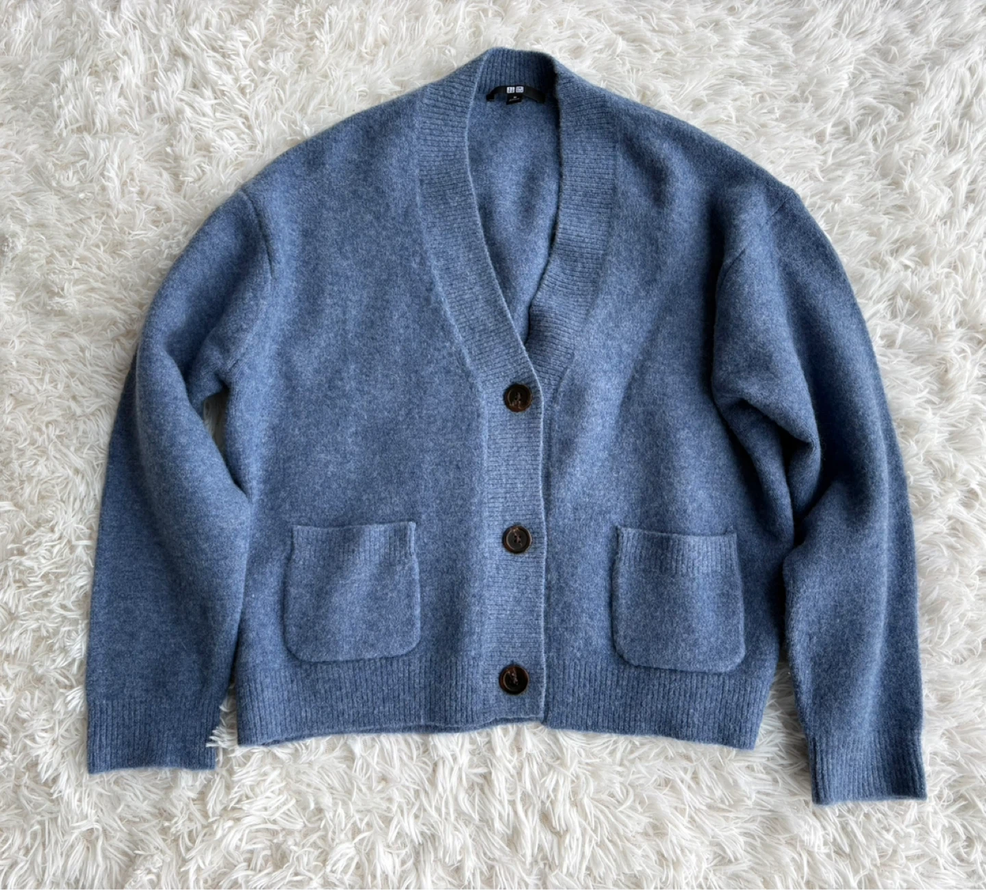 UNIQLO Blue V-Neck Cardigan - Size M