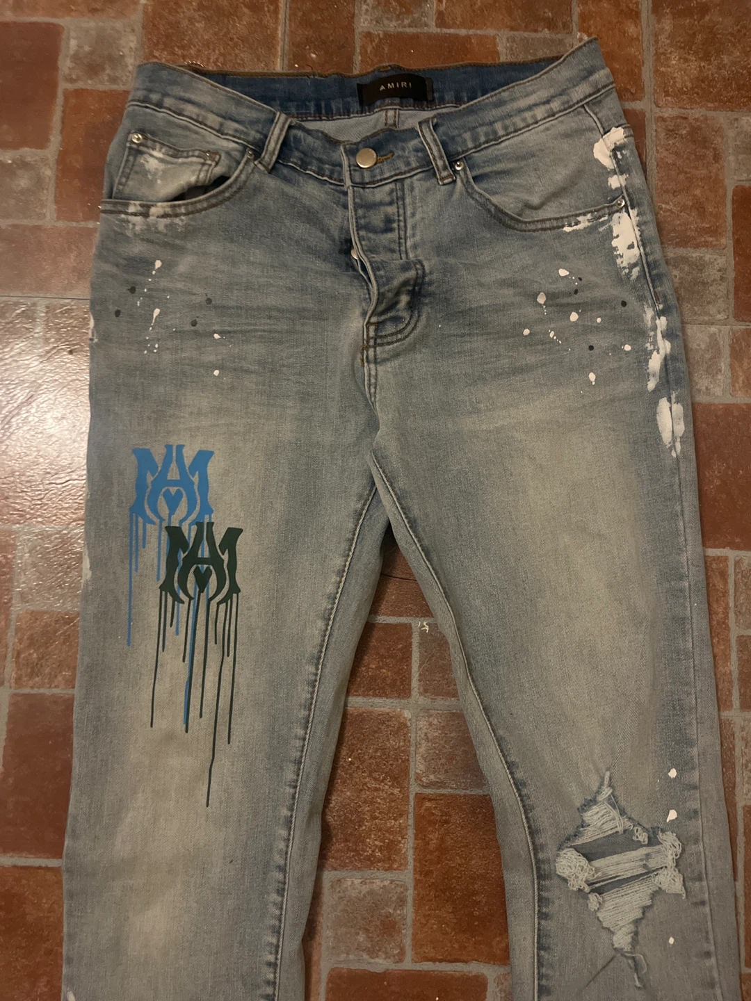 AMIRI Light Wash Distressed Jeans with Paint Splatter - Size 30