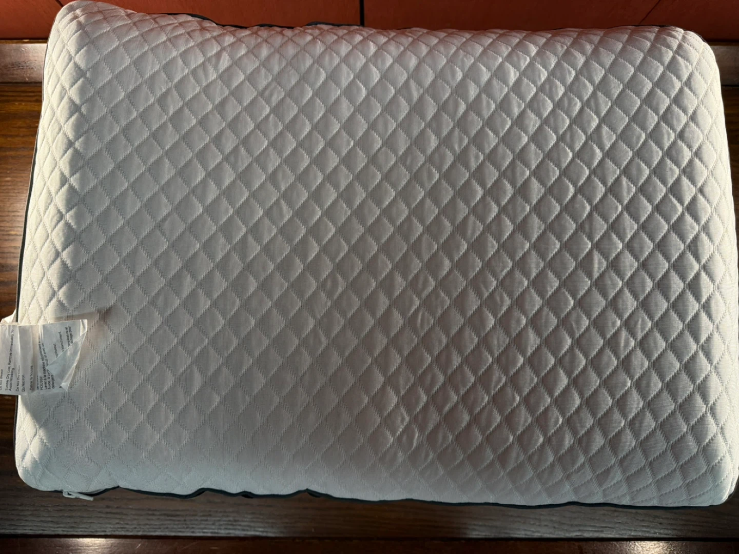 Beautyrest Dualcool Carbon Fiber Memory Foam Pillow - photo 3