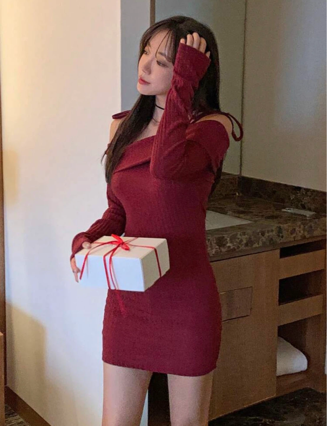 Ribbed Off-the-Shoulder Mini Dress - Burgundy - photo 3