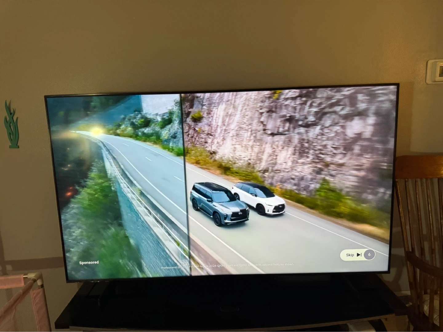 55 inch Smart TV - photo 2