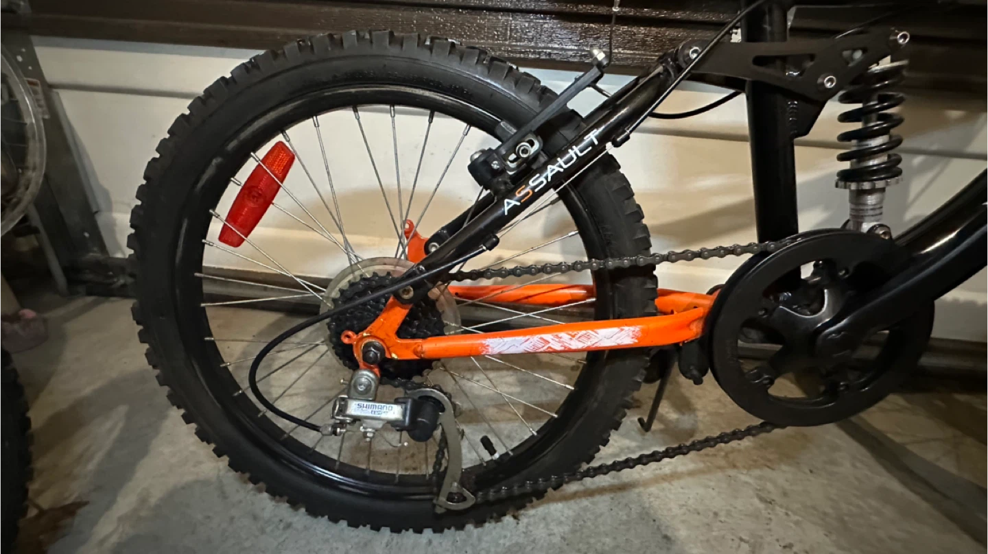 20” CCM Assault Mountain Bike - photo 2