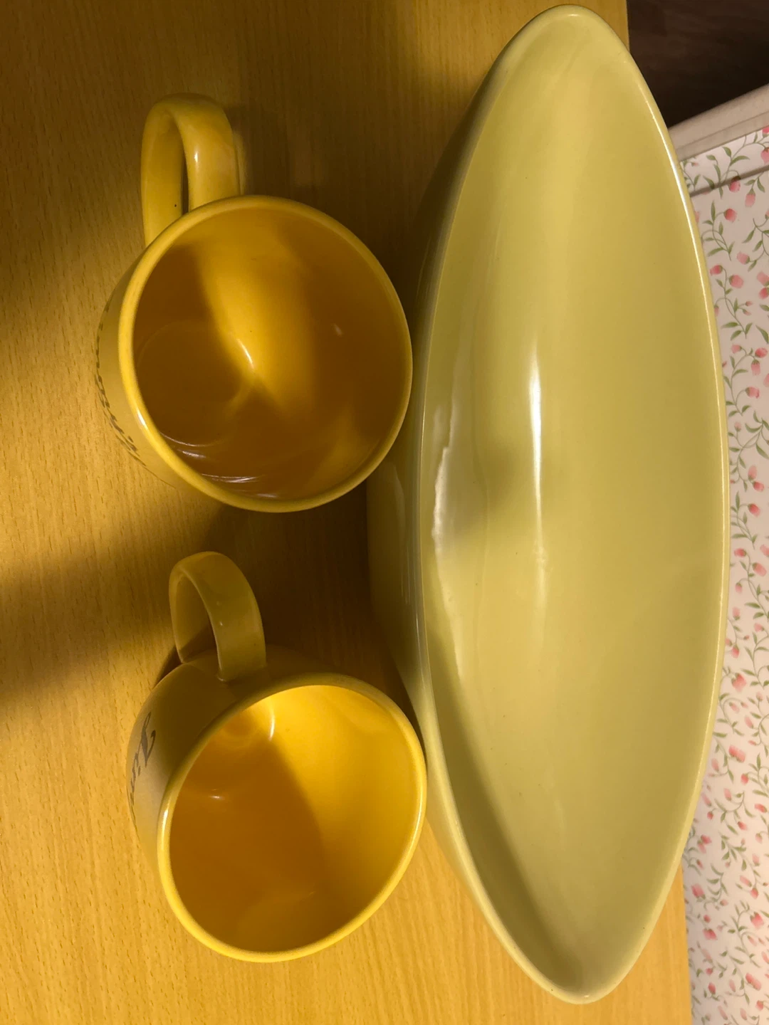 Jimmy's Coffee Mugs and Serving Bowl Set - photo 2