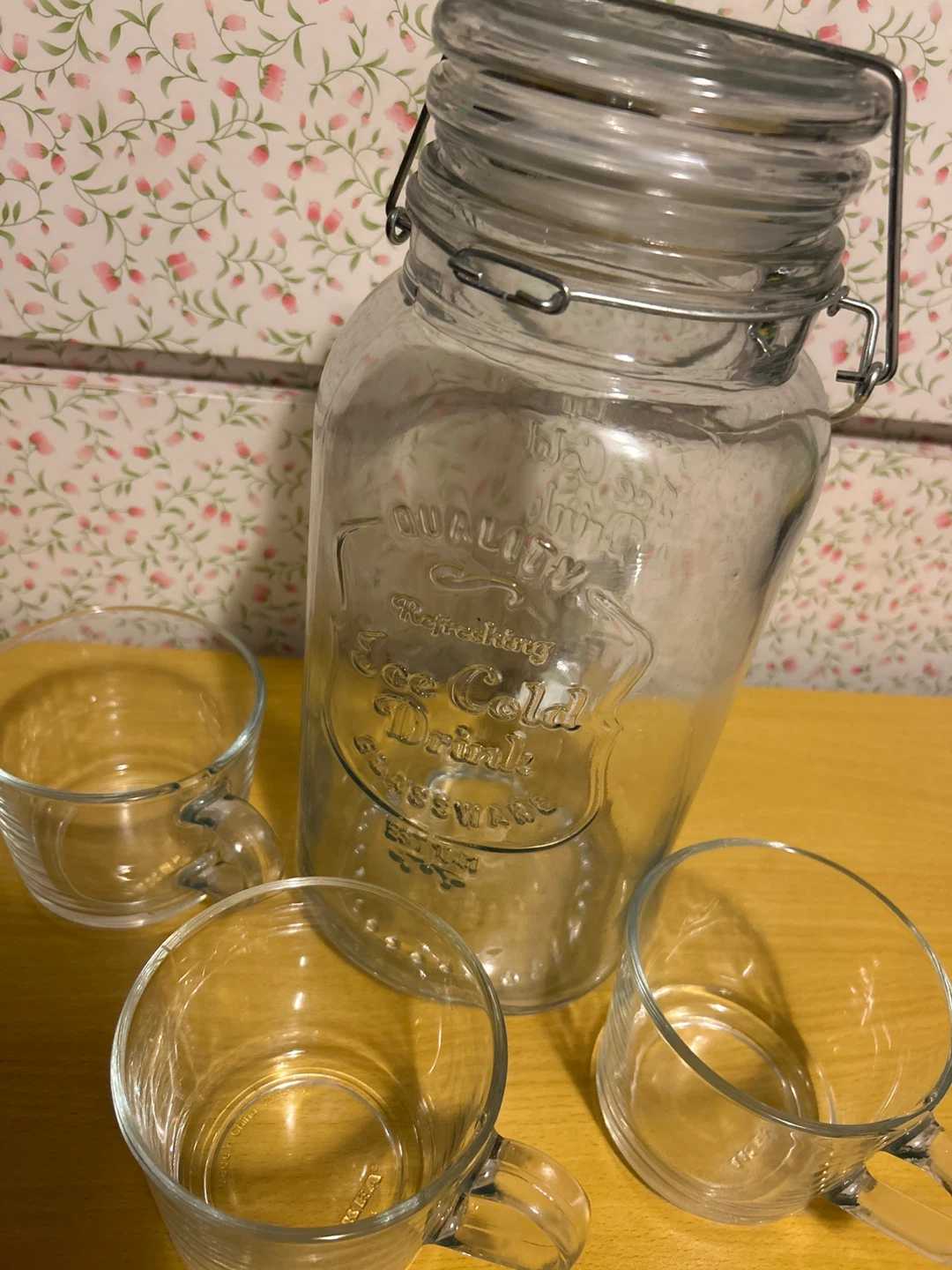 Glass Beverage Dispenser with 3 Cups - photo 2