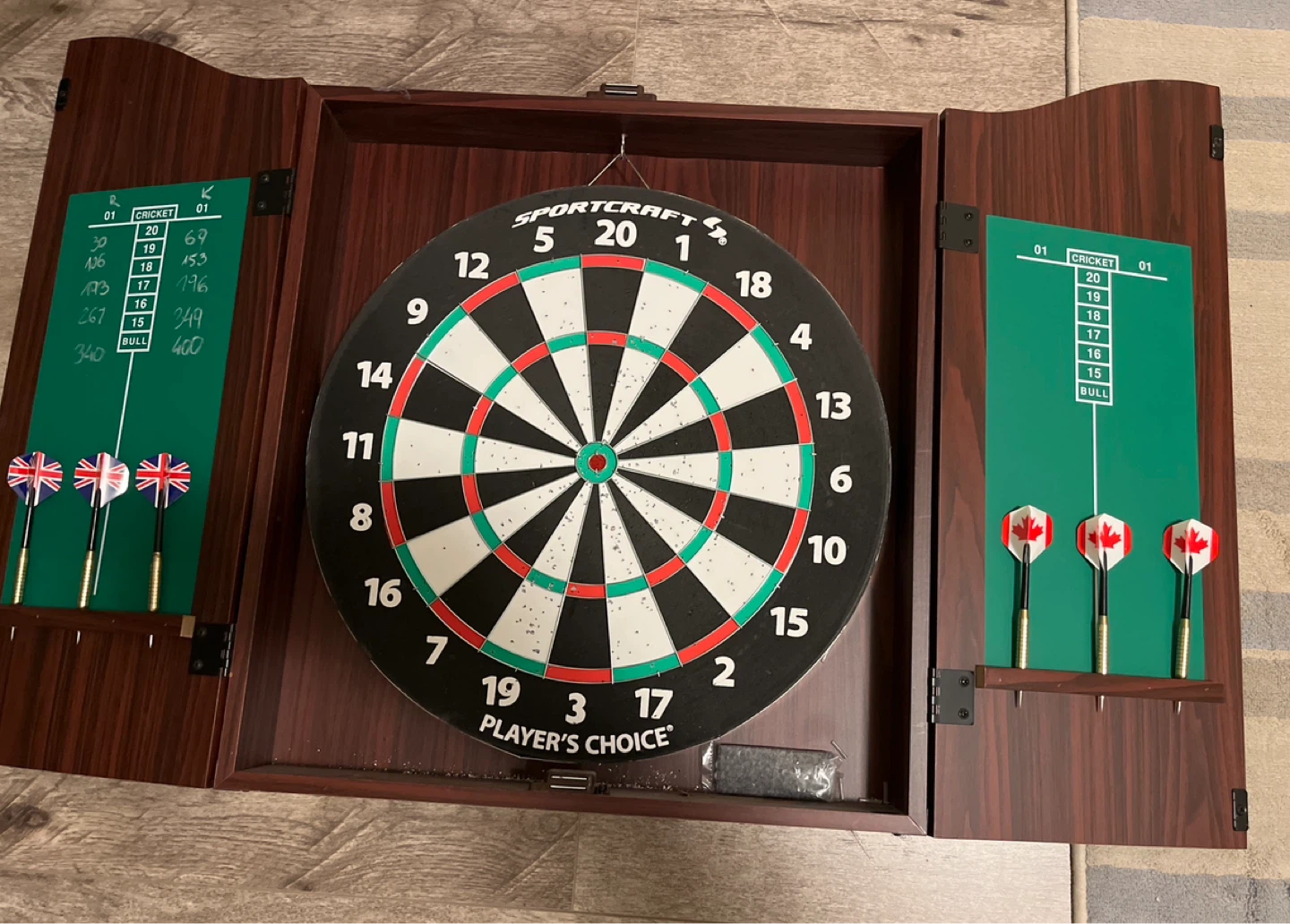 Sportcraft Dartboard Set with Cabinet - photo 2