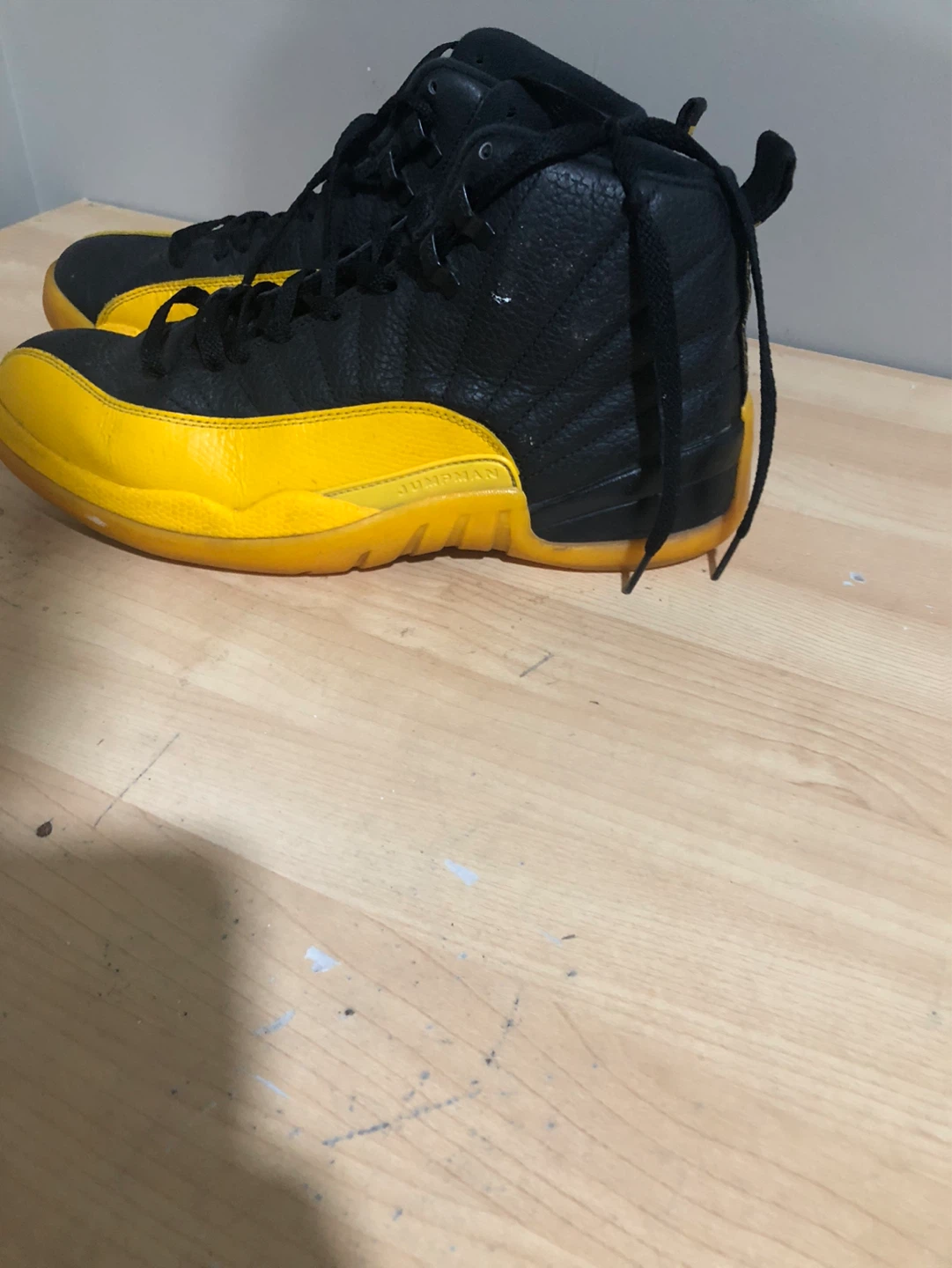 Air Jordan 12 Retro Taxi - Black Yellow - photo 5