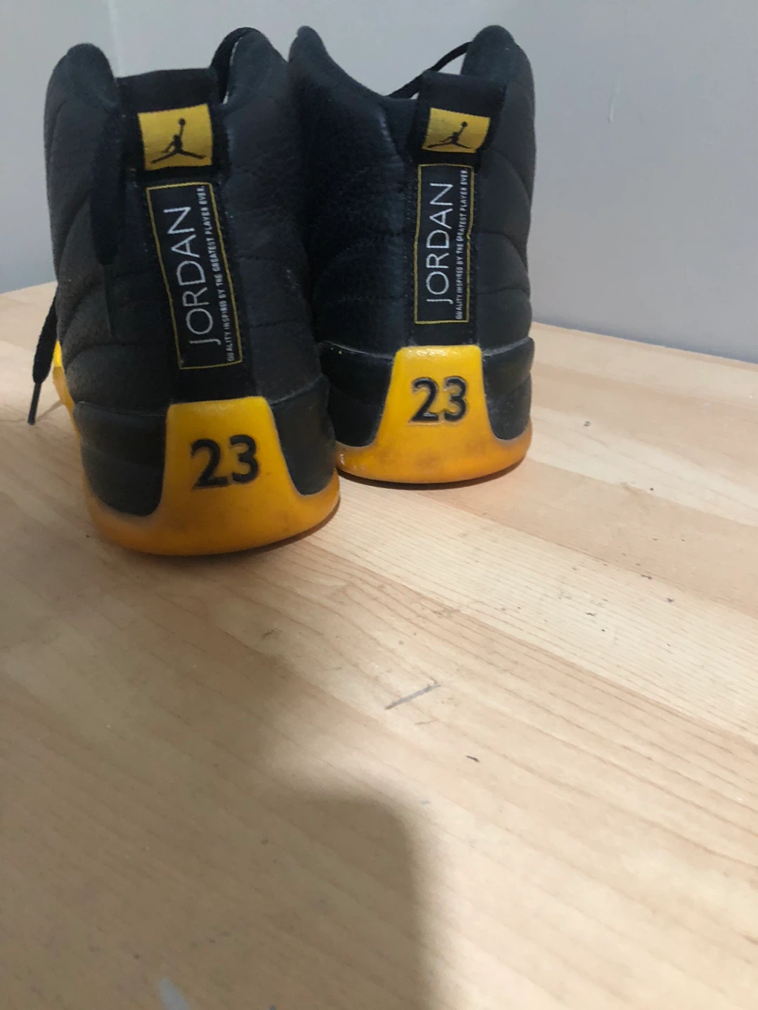 Air Jordan 12 Retro Taxi - Black Yellow - photo 4