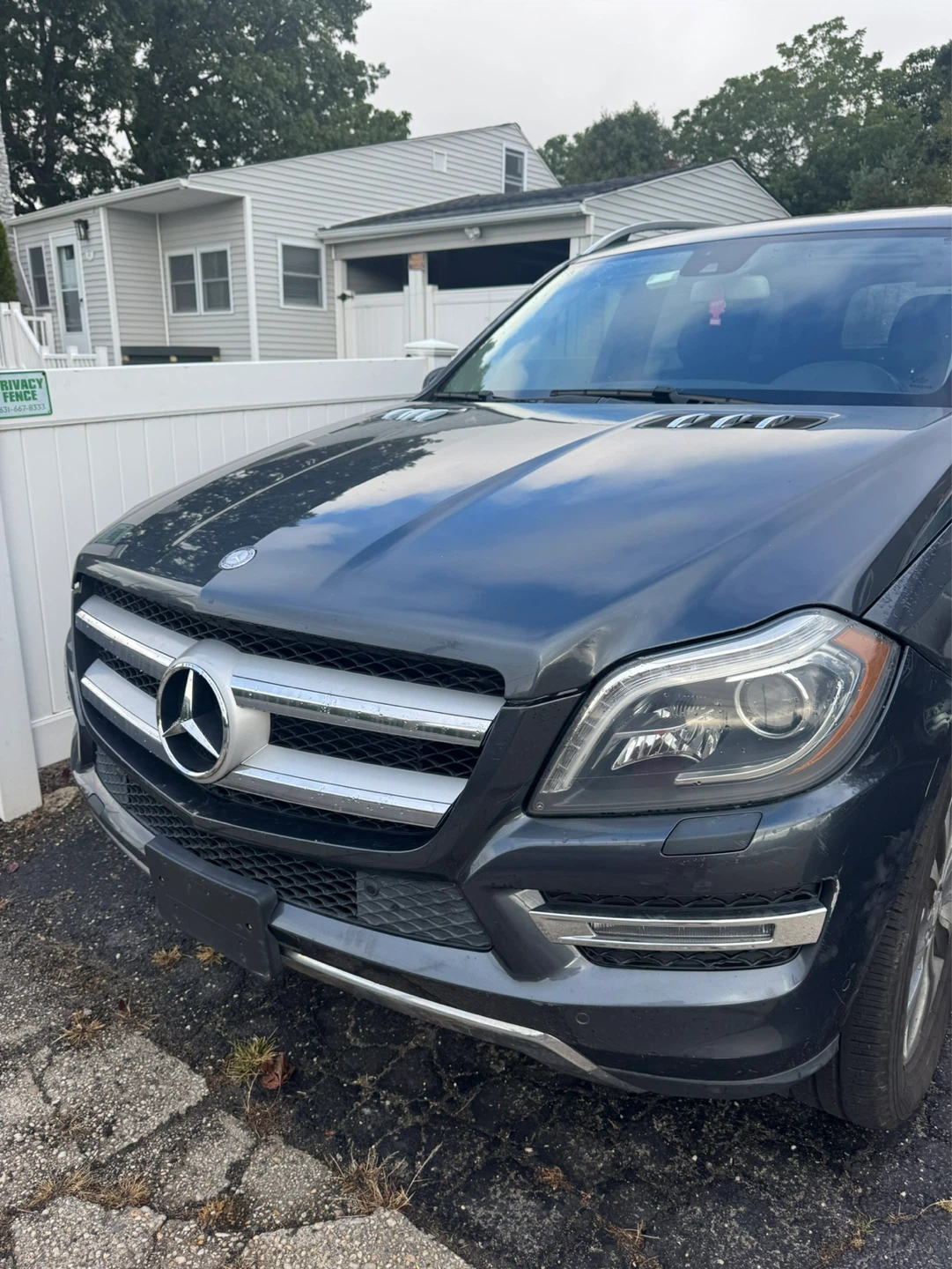 Mercedes-Benz GL450 SUV - photo 3