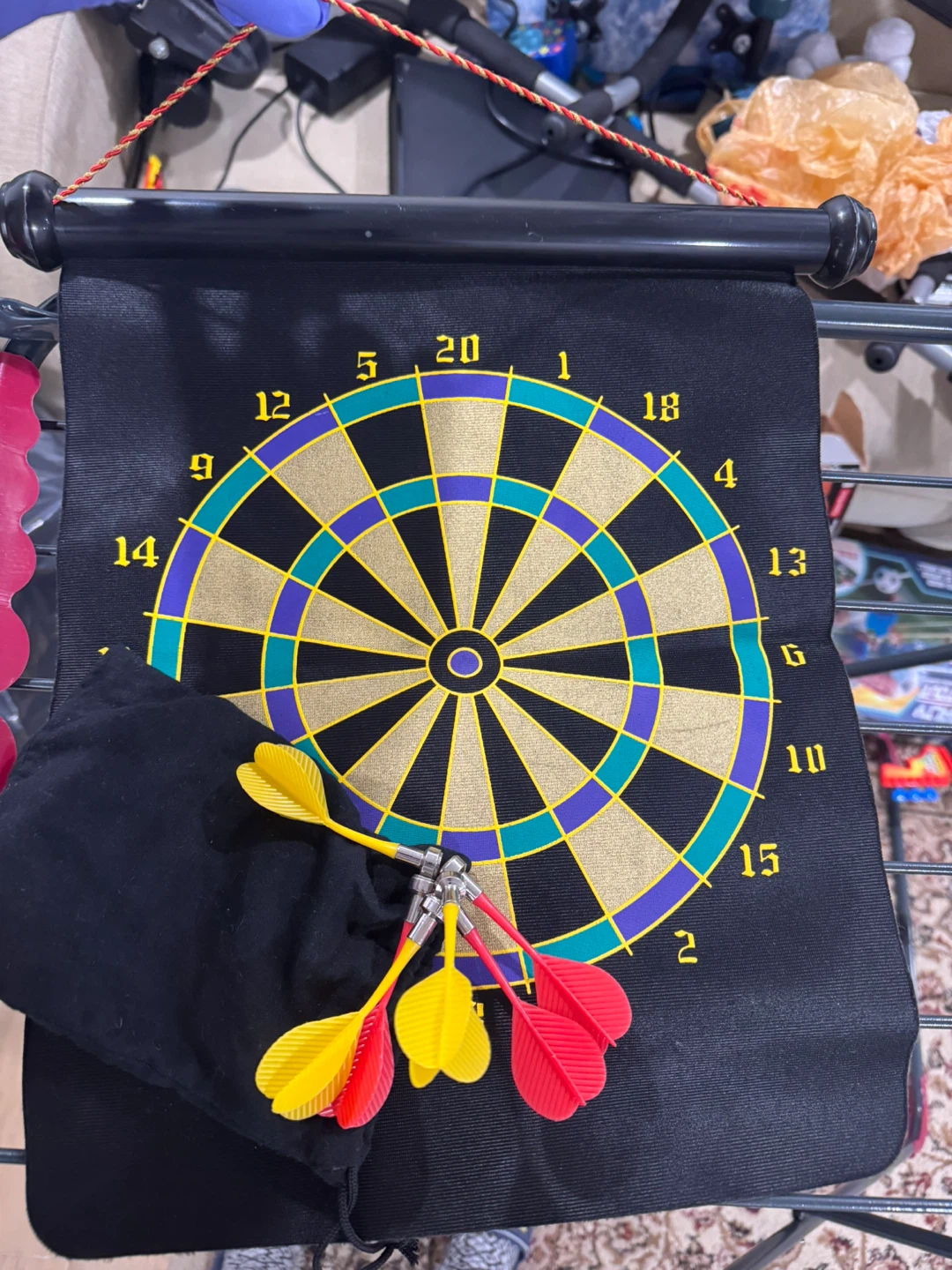 Dartboard Set with 3 Darts and Bag