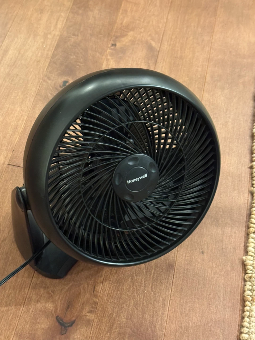 Honeywell HT-908 TurboForce Room Air Circulator Fan - photo 3