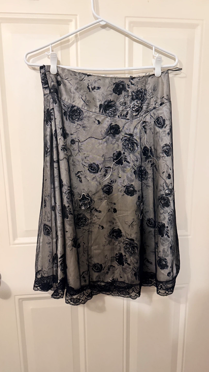 Black Rose Lace Trim Midi Skirt. Size M