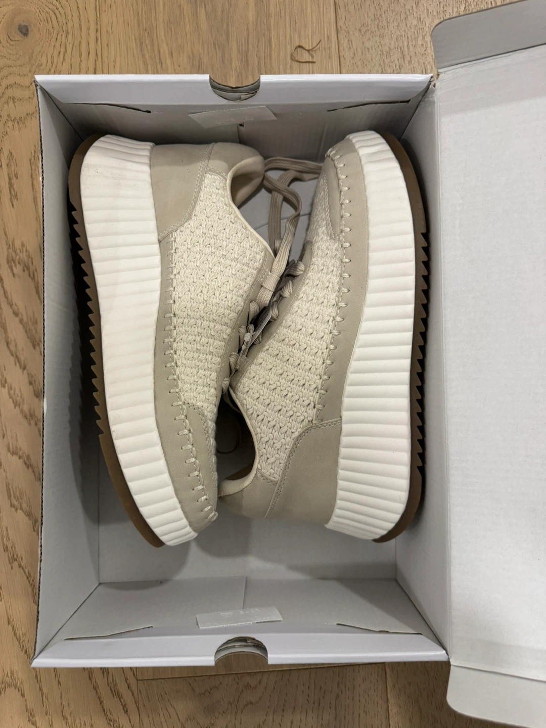DV By Dolce Vita Women's Knit Sneakers - US Size 8
