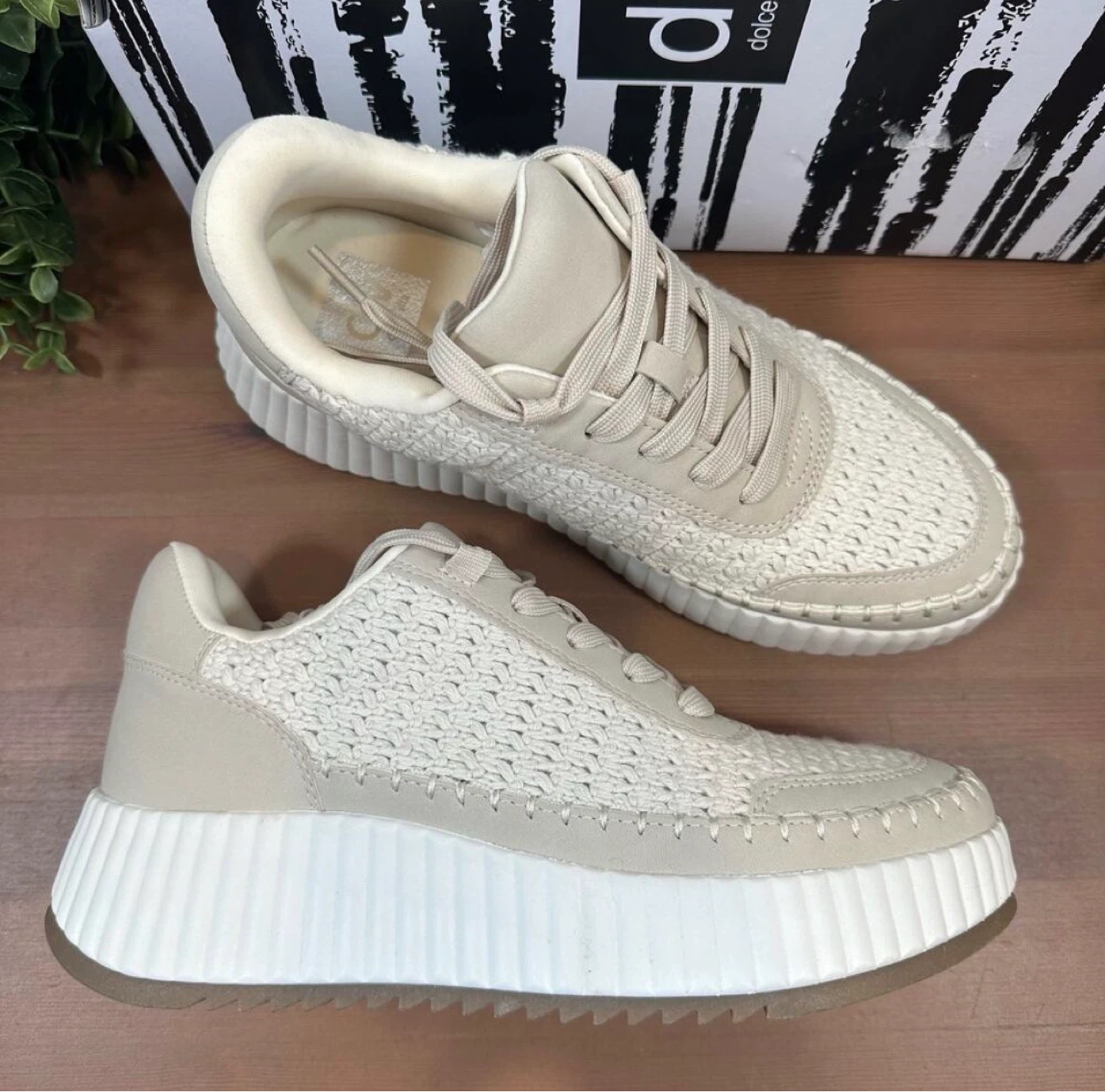 DV By Dolce Vita Women's Knit Sneakers - US Size 8 - photo 5