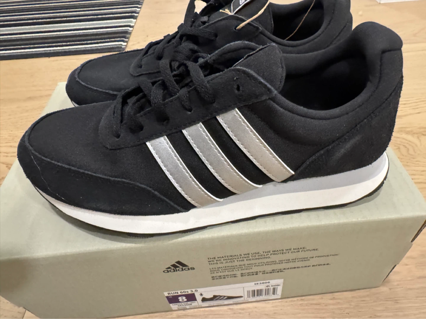 Adidas Run 60s 3.0 Black Sneakers Size 8 - photo 2