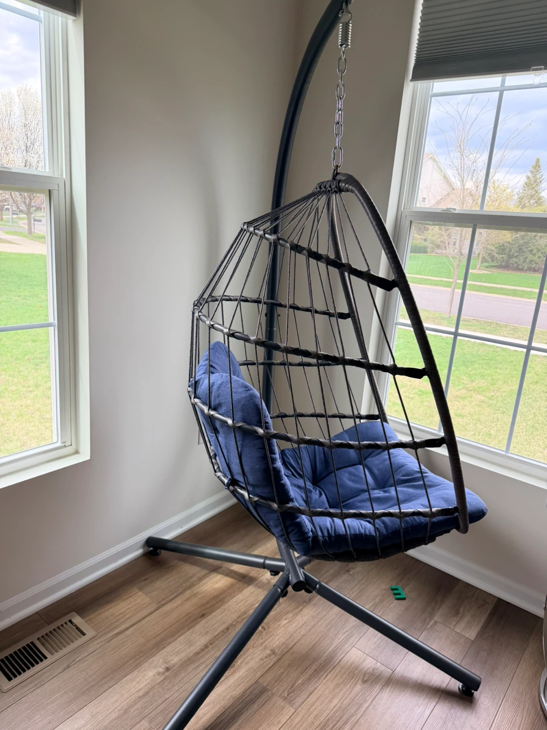 Hanging Egg Chair with Blue Cushion - photo 3