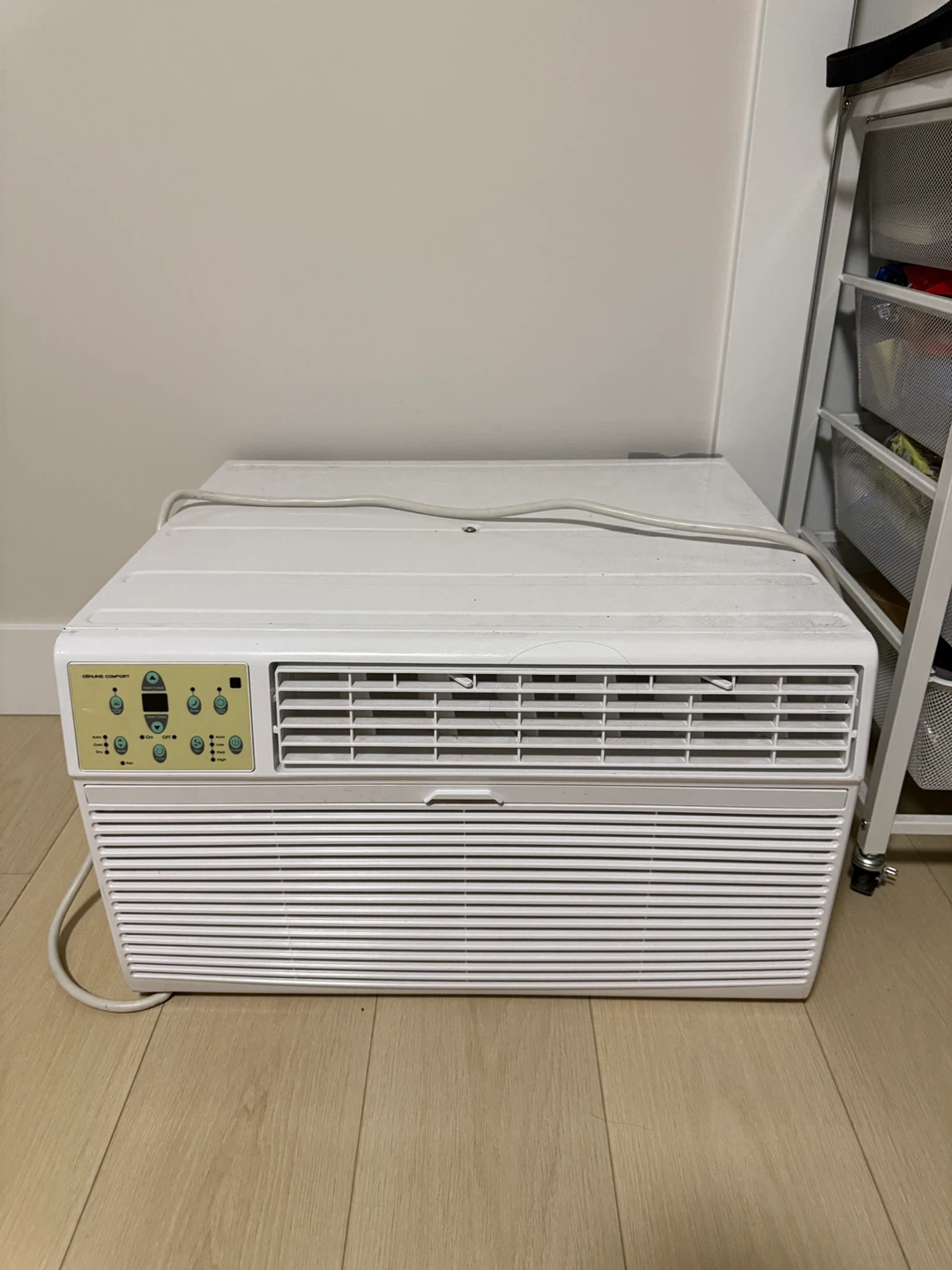 12000 BTU AC UNIT - OFFER