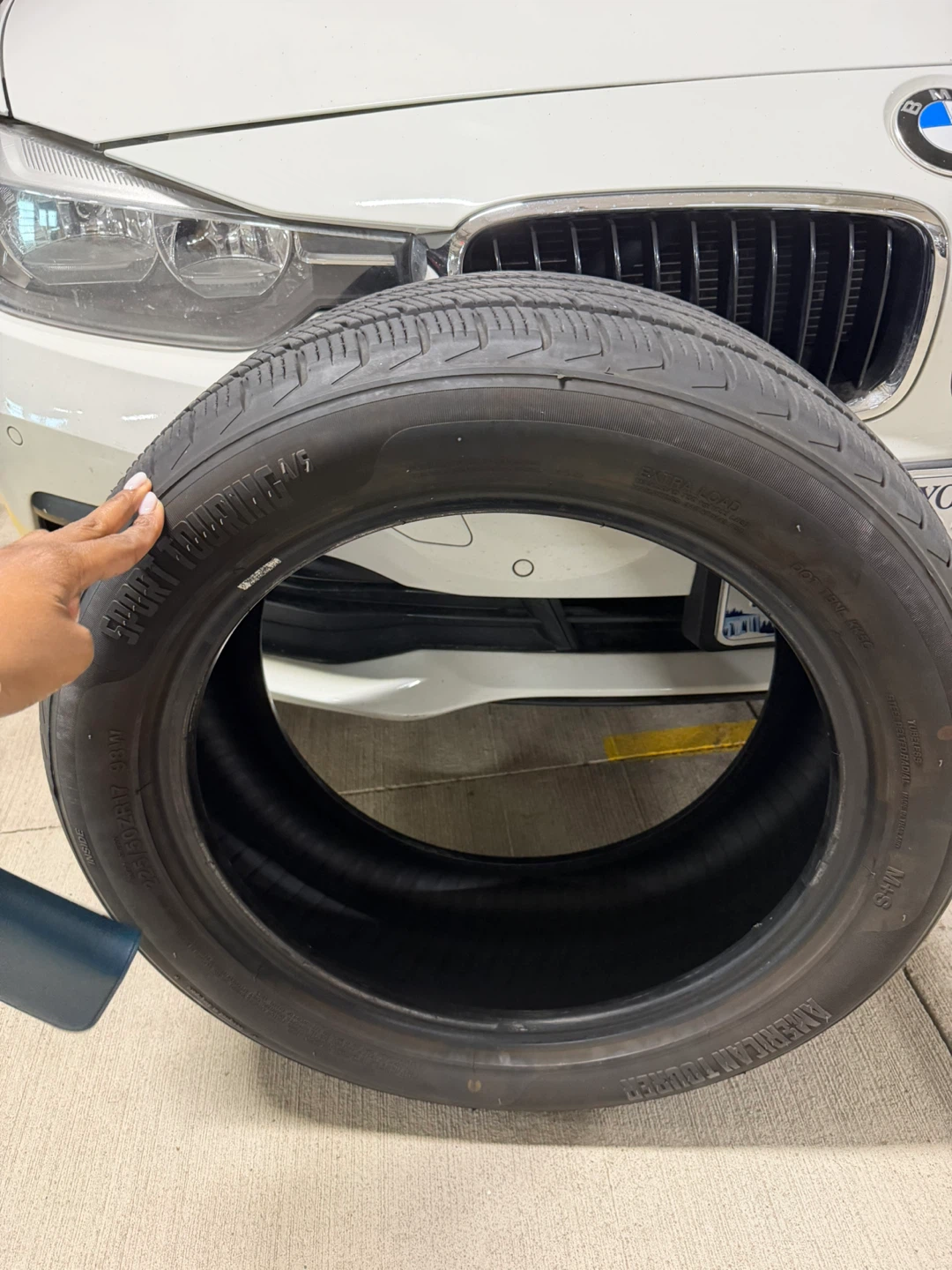 Mildly used Michelin Defender Tire - photo 3