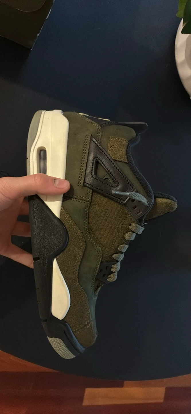 Air Jordan 4 Sneakers - Olive Green Size 7 men’s - photo 4