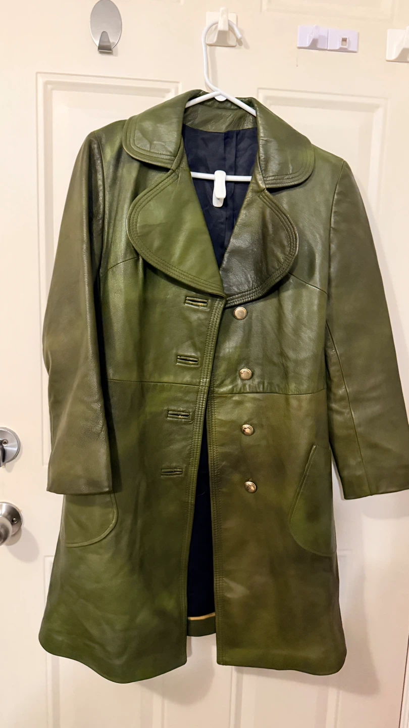 Green Leather Trench Coat. Size M - photo 2