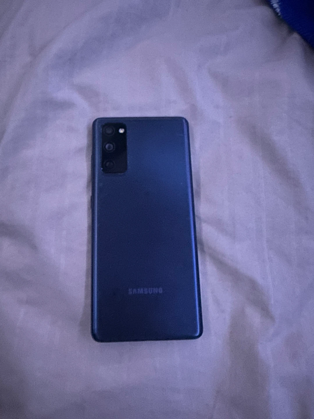 Samsung Galaxy S20 FE - Cracked Screen - photo 2