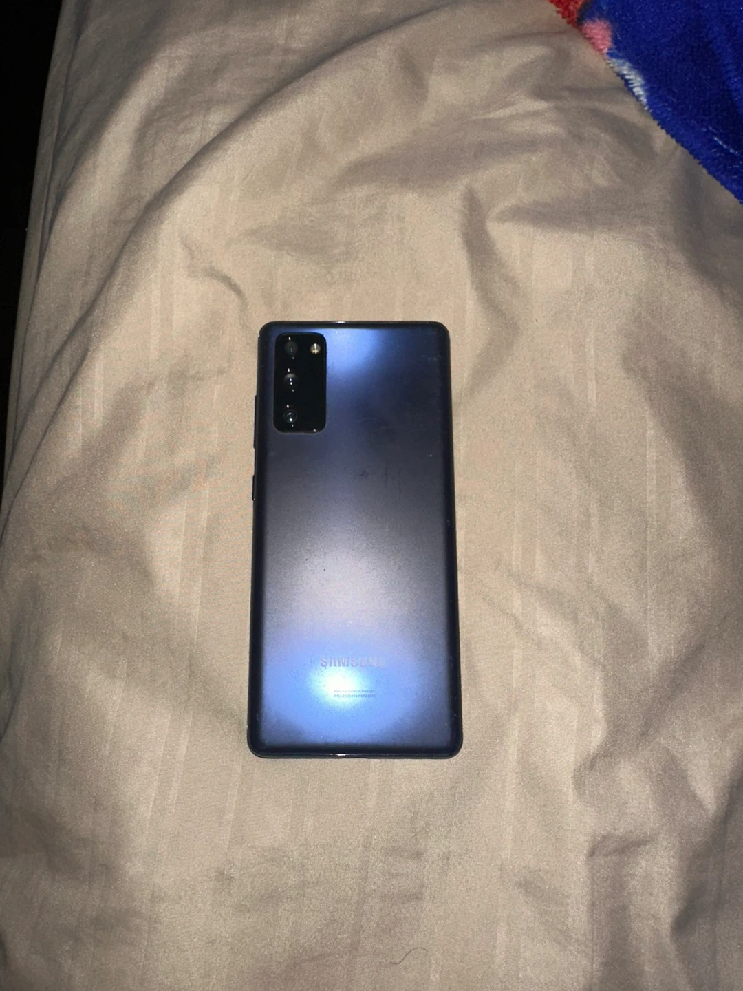 Samsung Galaxy S20 FE - Cracked Screen - photo 3