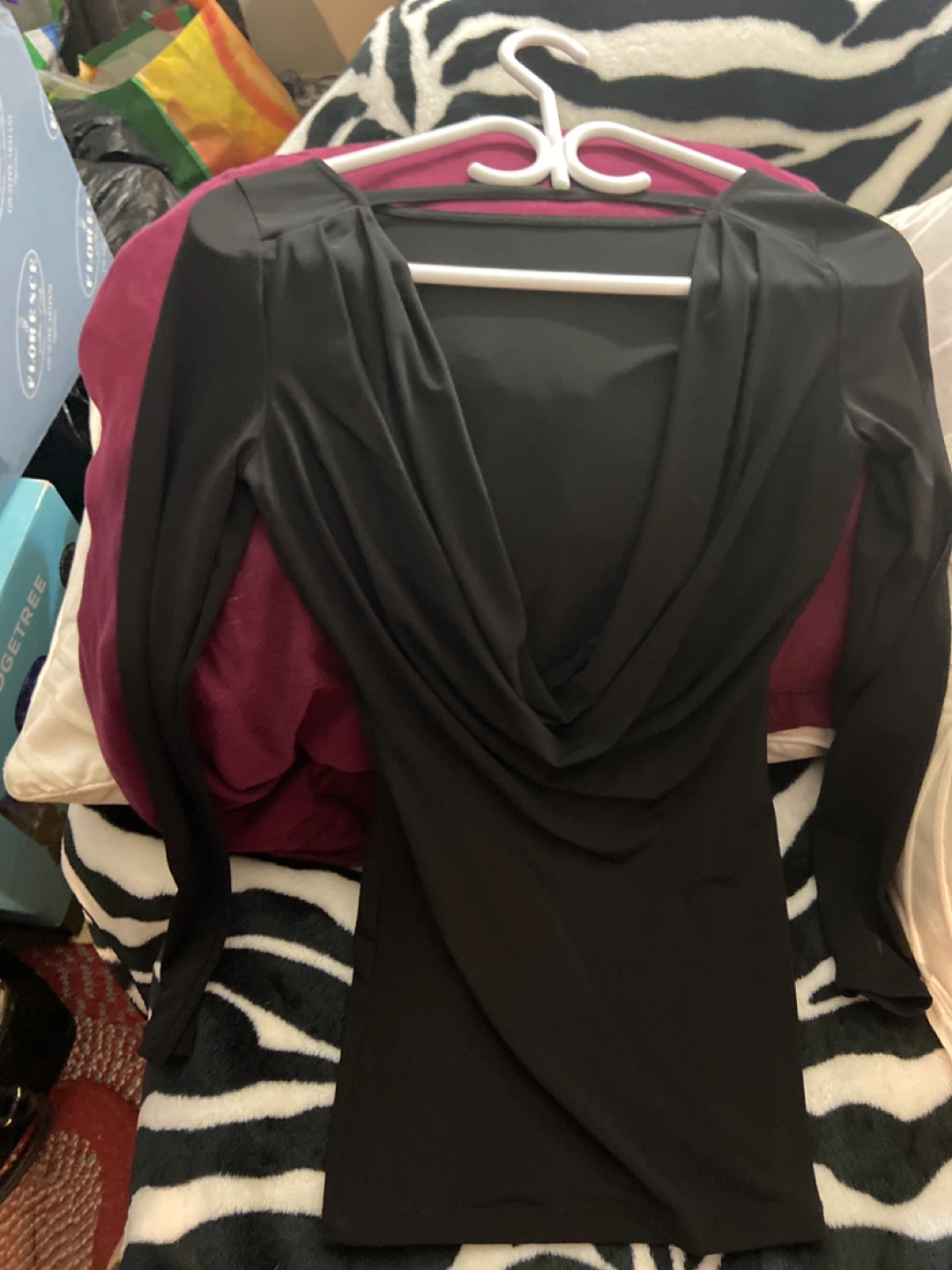 Black long-sleeve draped neck dress - photo 2
