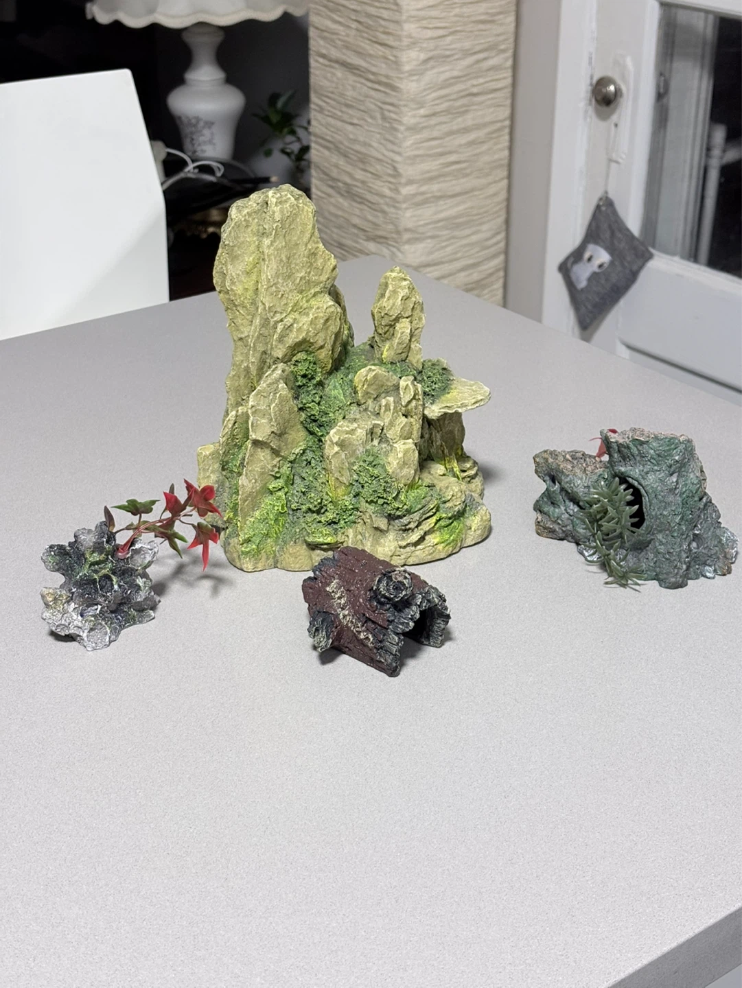Aquarium Rock and Log Decorations
