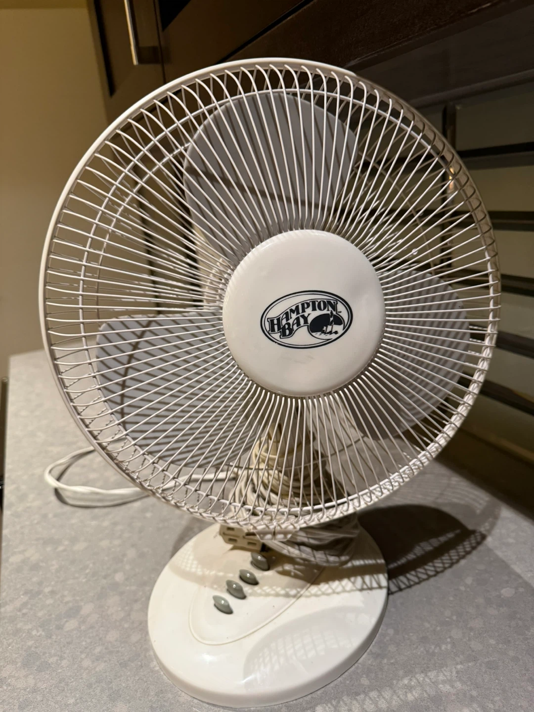 Hampton Bay White Desk Fan - photo 2