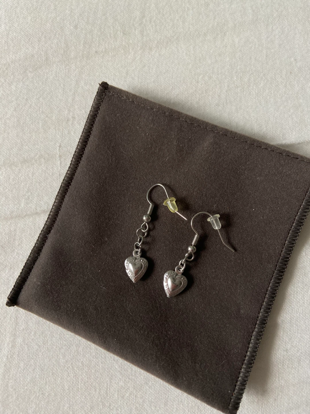 Silver-tone Heart Dangle Earrings - photo 2