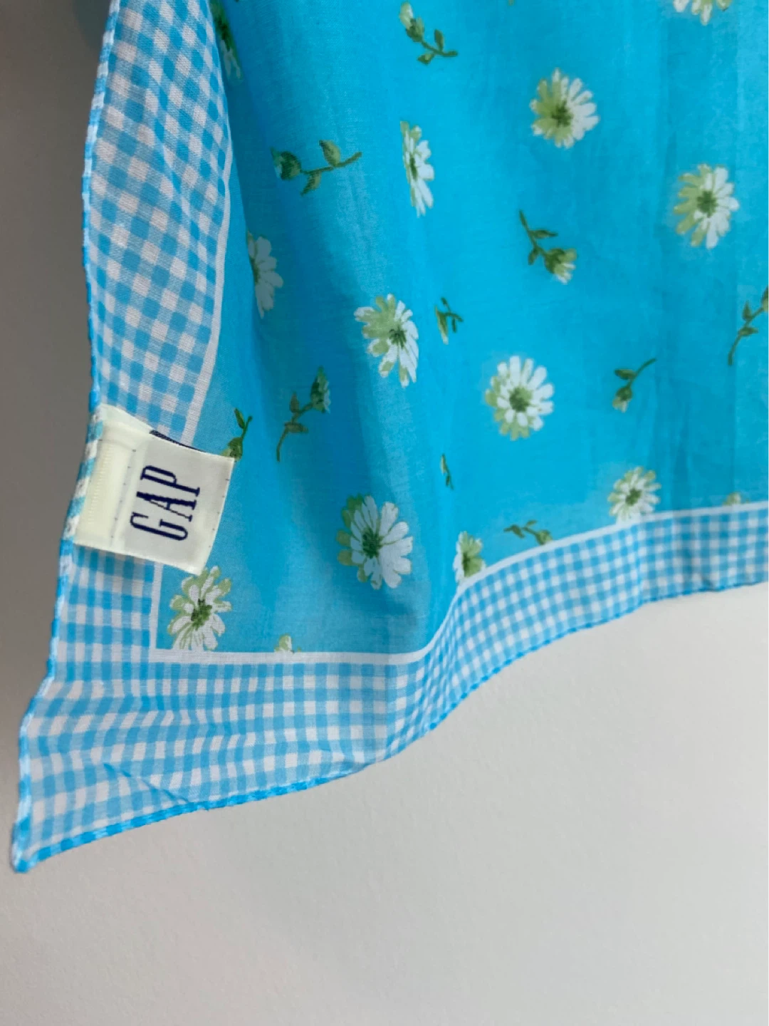 GAP Vintage Blue Daisy Print Bandana Scarf - photo 4