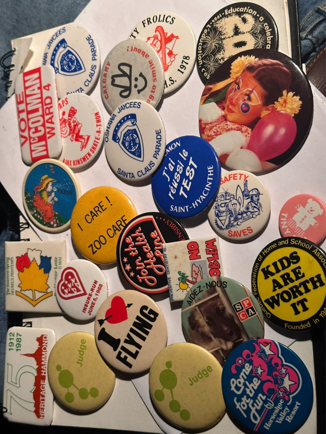 Lot of vintage pinbacks $40