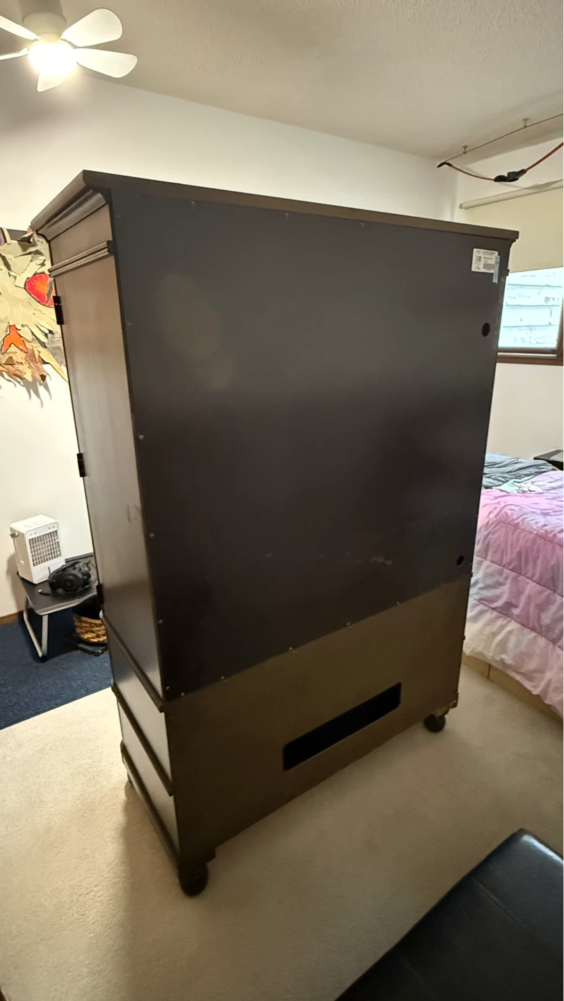 Stanley Furniture Door/Media Chest - photo 3