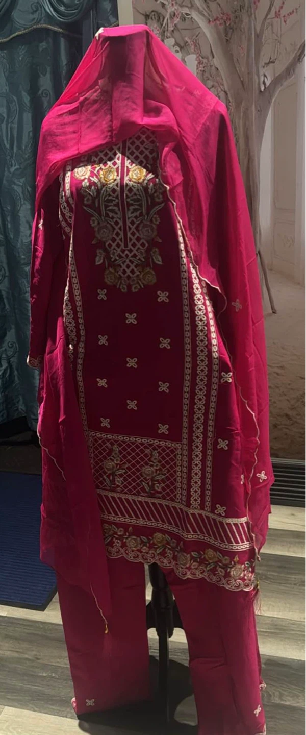 Embroidered 3-Piece Lawn Suit