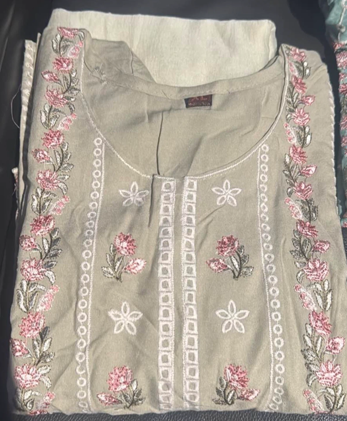 Embroidered Kurta Set 3 p - photo 2