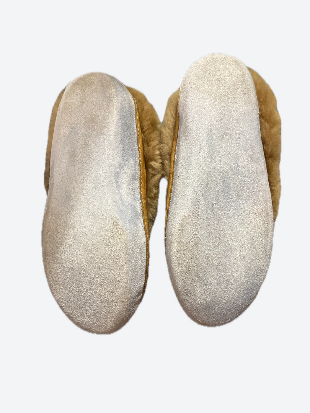 Women’s Sheepskin Slippers with Embroidery - photo 4