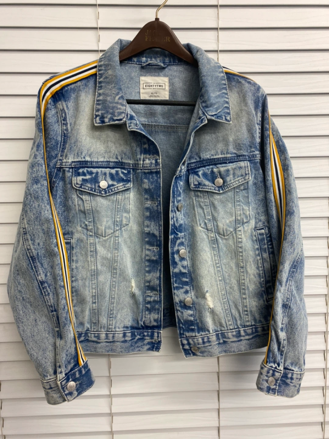 EightyTwo Denim Jacket  Women’s - XL - photo 4