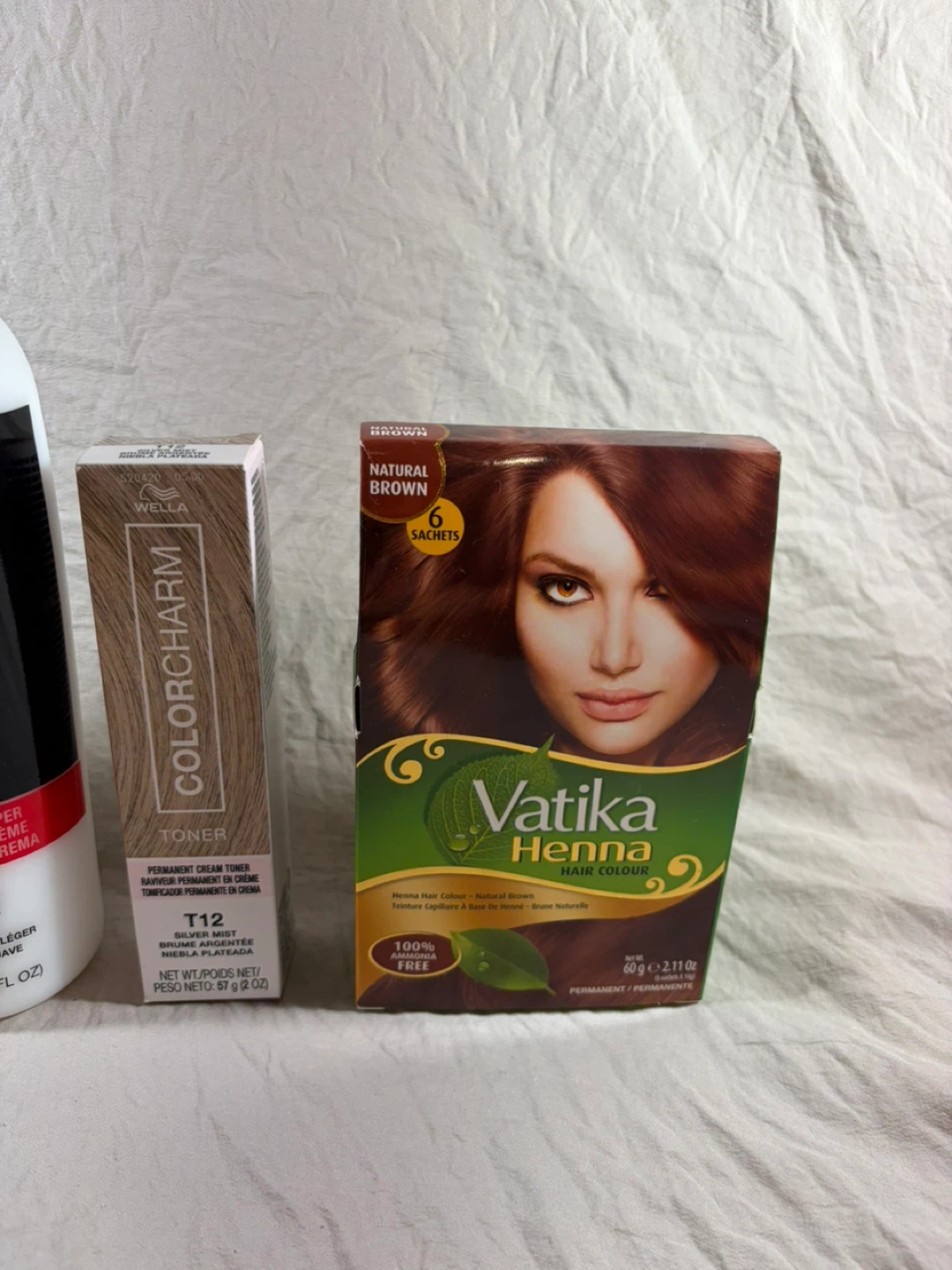 Color Charm Toner T12 & Vatika Henna Hair Colour - photo 4