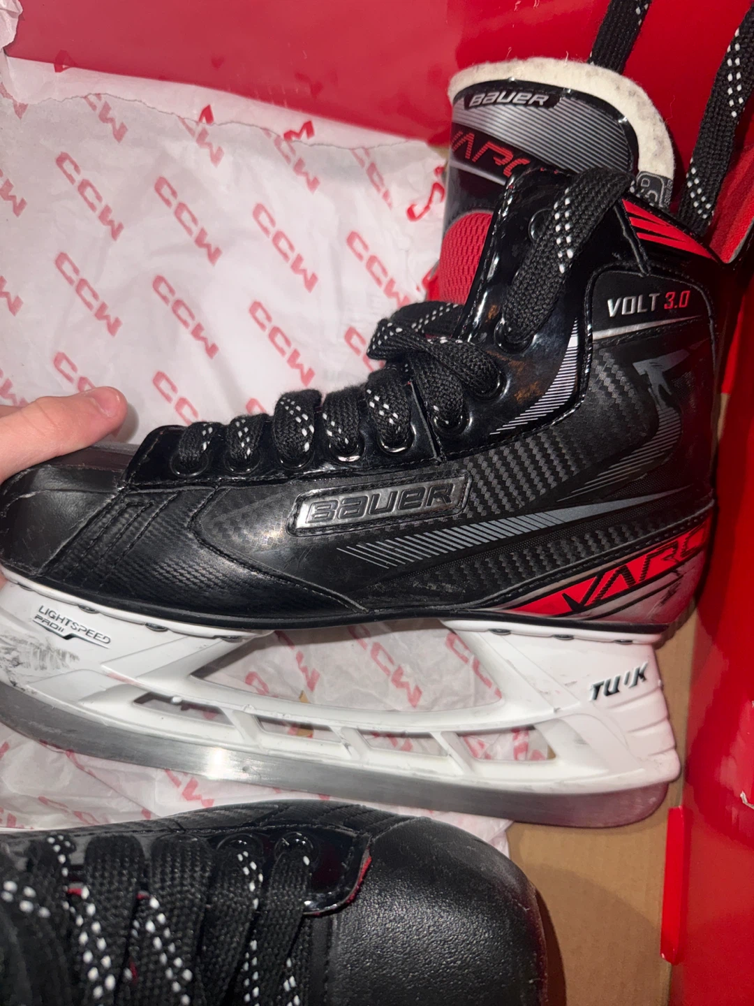 Bauer Vapor Volt 3.0 Hockey Skates - photo 2