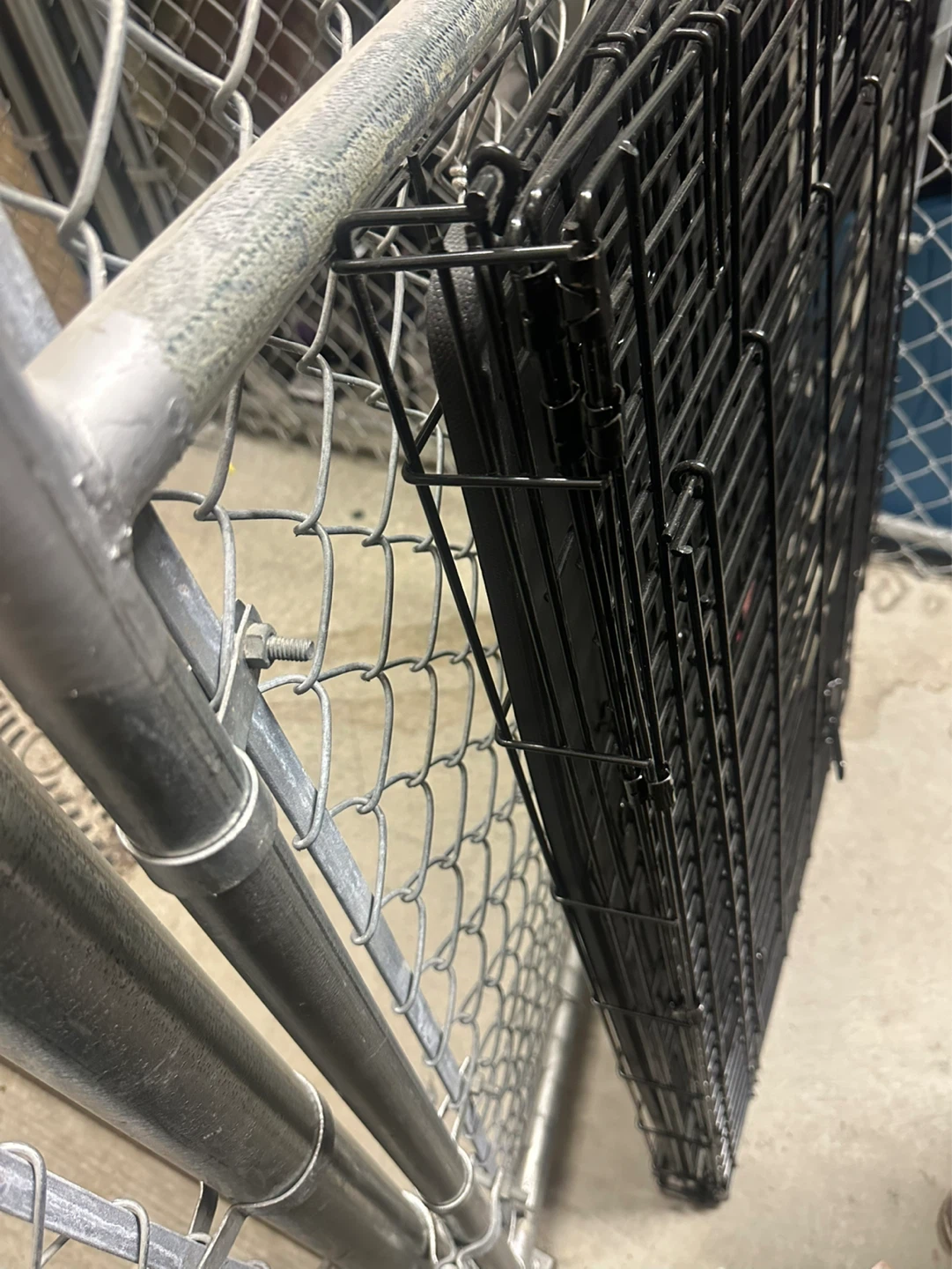 KONG Pet Crate - Black - photo 4