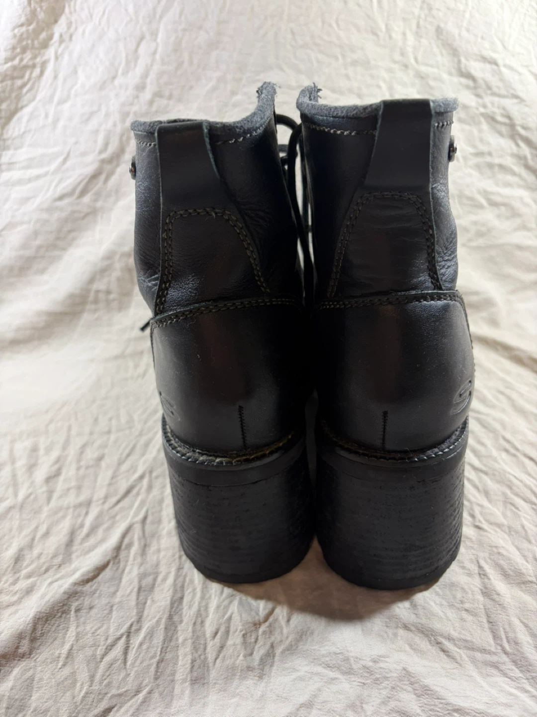 Skechers Women's Black Leather Lace-Up Heeled Boots Size 6 - photo 5